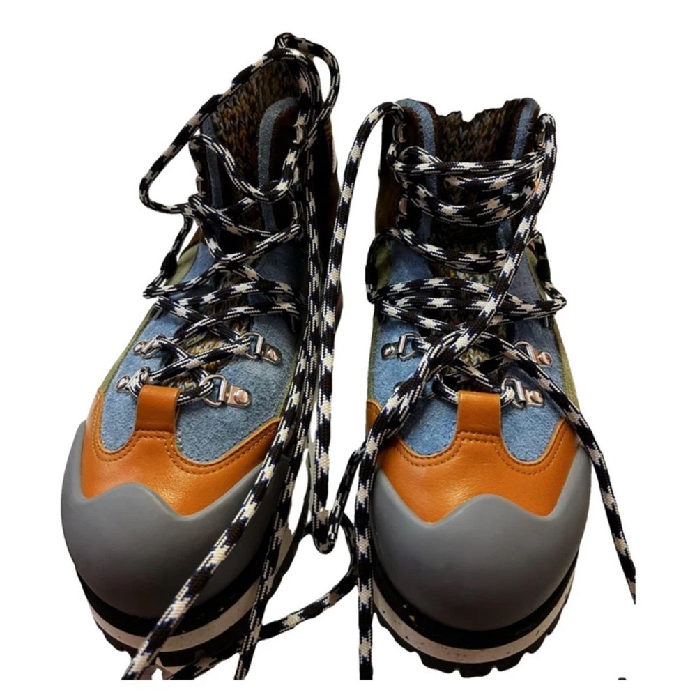 Chloe Snow Boots